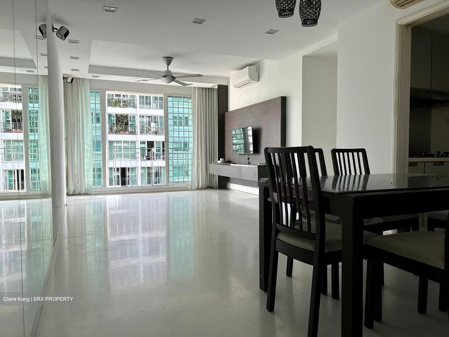The Esparis (D18), Condominium #555009951